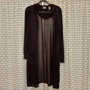 DAYTRIP BY BUCKLE BLUE/BLACK/RUST STRIPED LIGHTWEIGHT CARDIGAN SIZE L